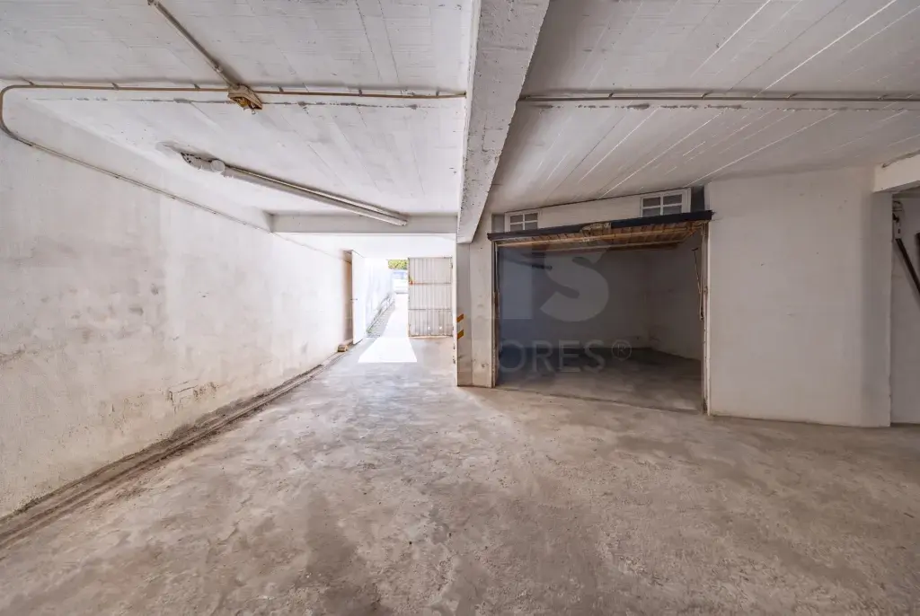 Apartamento em Santo Onofre e Serra do Bouro: Apartamento T3 Renovado com Garagem Box – Cidade Nova, Caldas da Rainha (24 de 30)