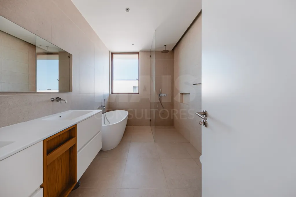 Moradia em Vau: Moradia T5 com Piscina - Vista Golfe e Mar (14 de 72)