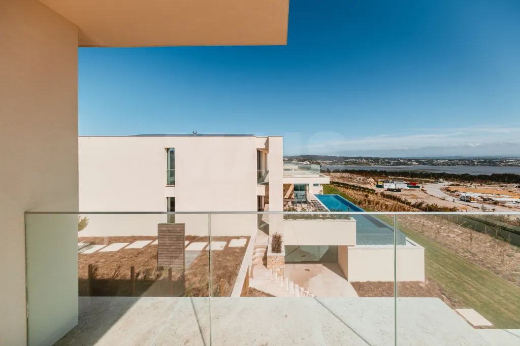 Moradia em Vau: Moradia T5 com Piscina - Vista Golfe e Mar (20 de 72)