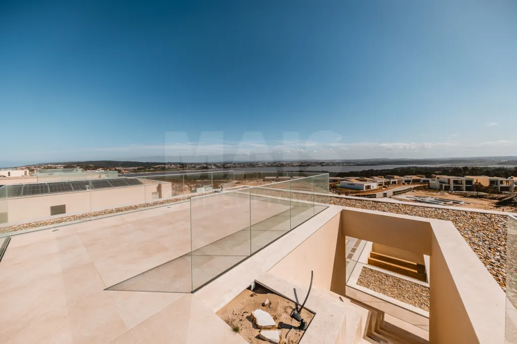 Moradia em Vau: Moradia T5 com Piscina - Vista Golfe e Mar (24 de 72)
