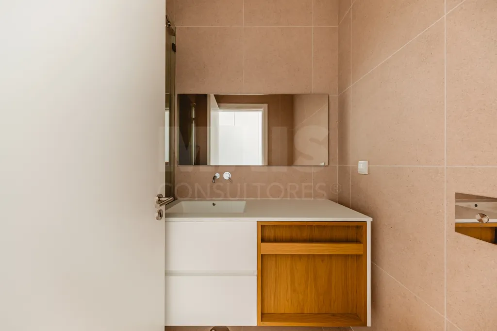 Moradia em Vau: Moradia T5 com Piscina - Vista Golfe e Mar (27 de 72)