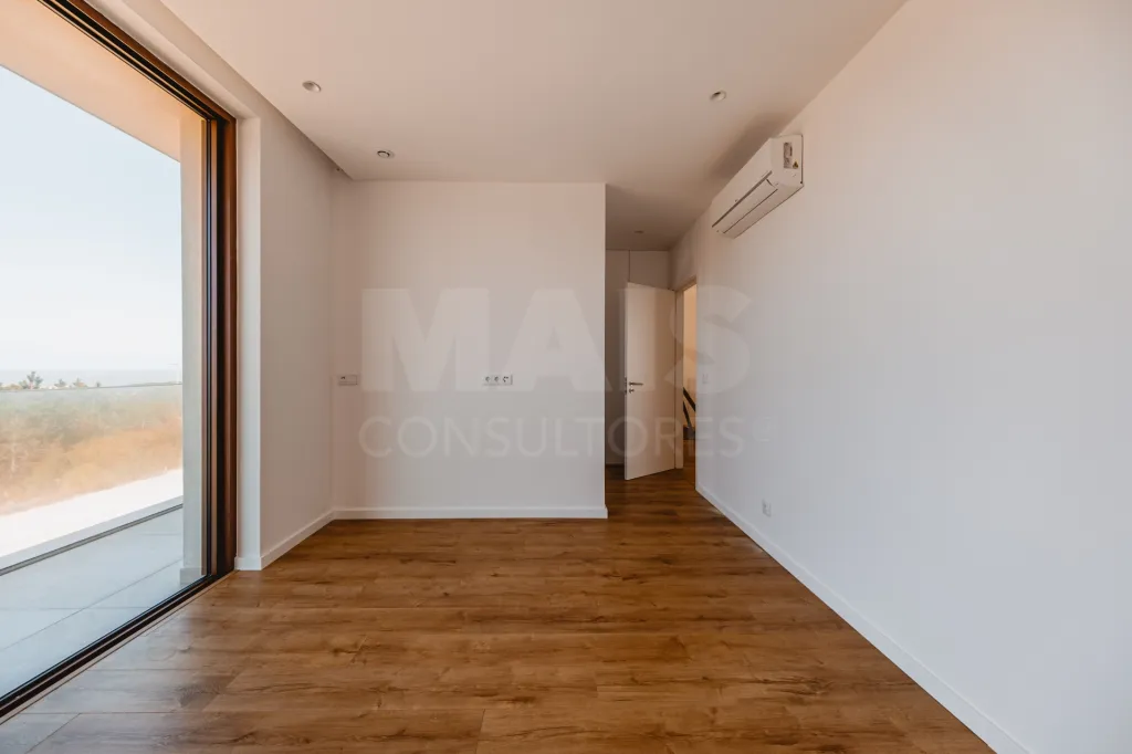 Moradia em Vau: Moradia T5 com Piscina - Vista Golfe e Mar (32 de 72)