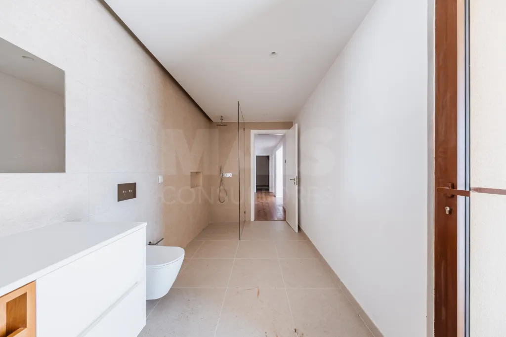 Moradia em Vau: Moradia T5 com Piscina - Vista Golfe e Mar (51 de 72)
