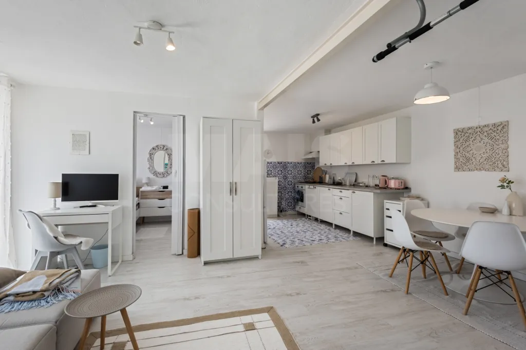 Moradia em São Martinho do Porto: Moradia Contemporânea de Costa | Lifestyle, Investimento & Alojamento Local (17 de 55)