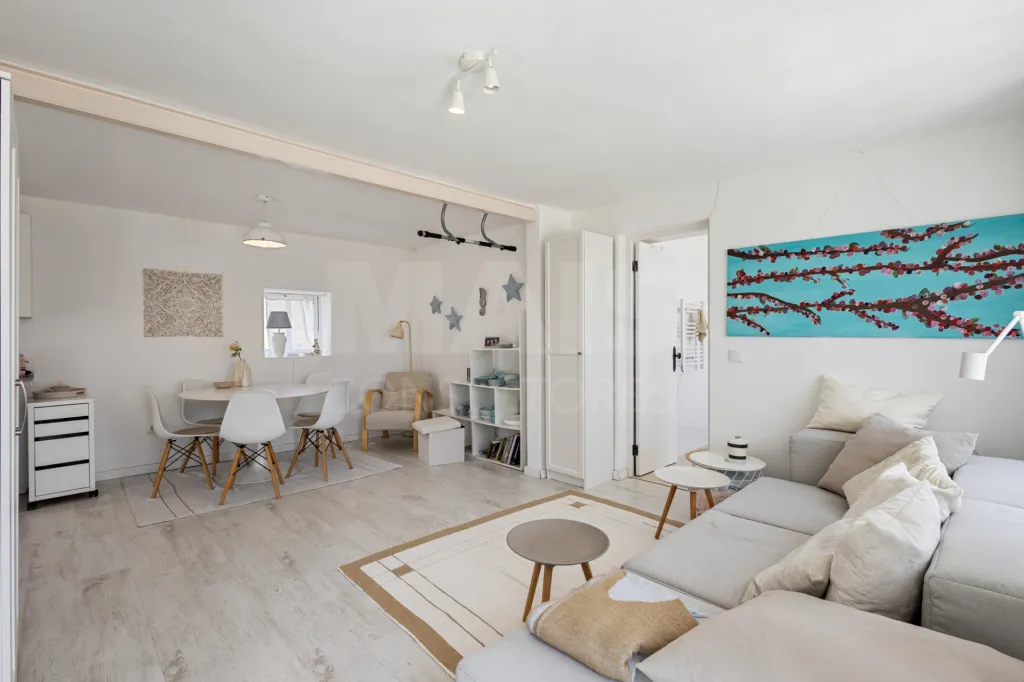 Moradia em São Martinho do Porto: Moradia Contemporânea de Costa | Lifestyle, Investimento & Alojamento Local (19 de 55)