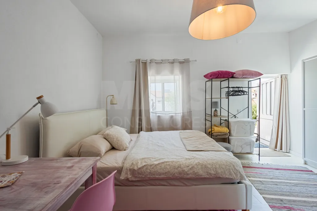 Moradia em São Martinho do Porto: Moradia Contemporânea de Costa | Lifestyle, Investimento & Alojamento Local (27 de 55)