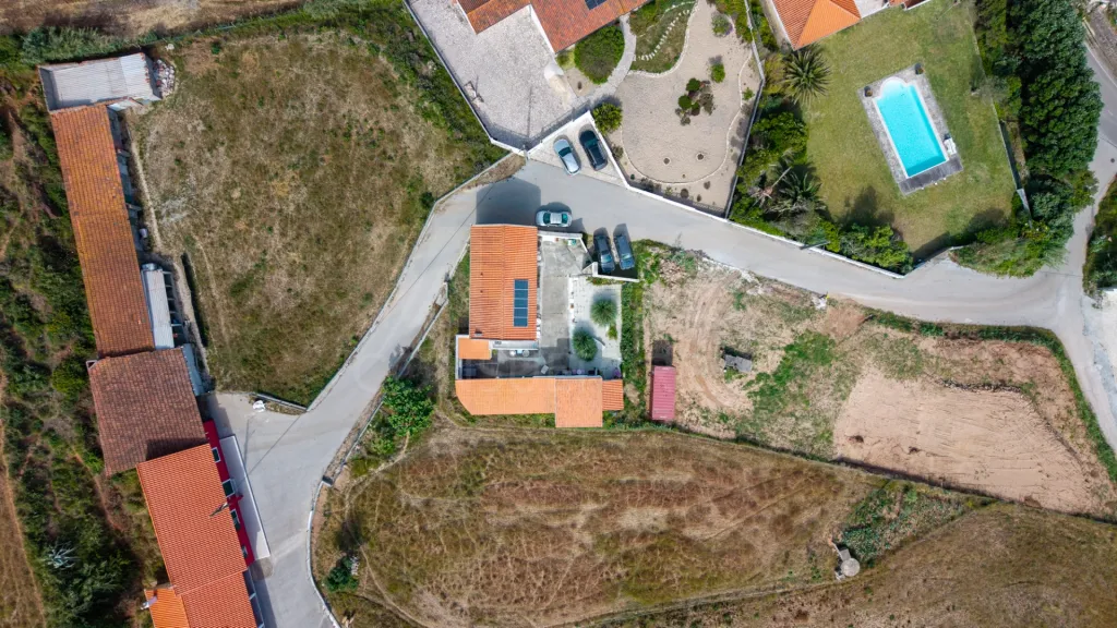Moradia em São Martinho do Porto: Moradia Contemporânea de Costa | Lifestyle, Investimento & Alojamento Local (46 de 55)