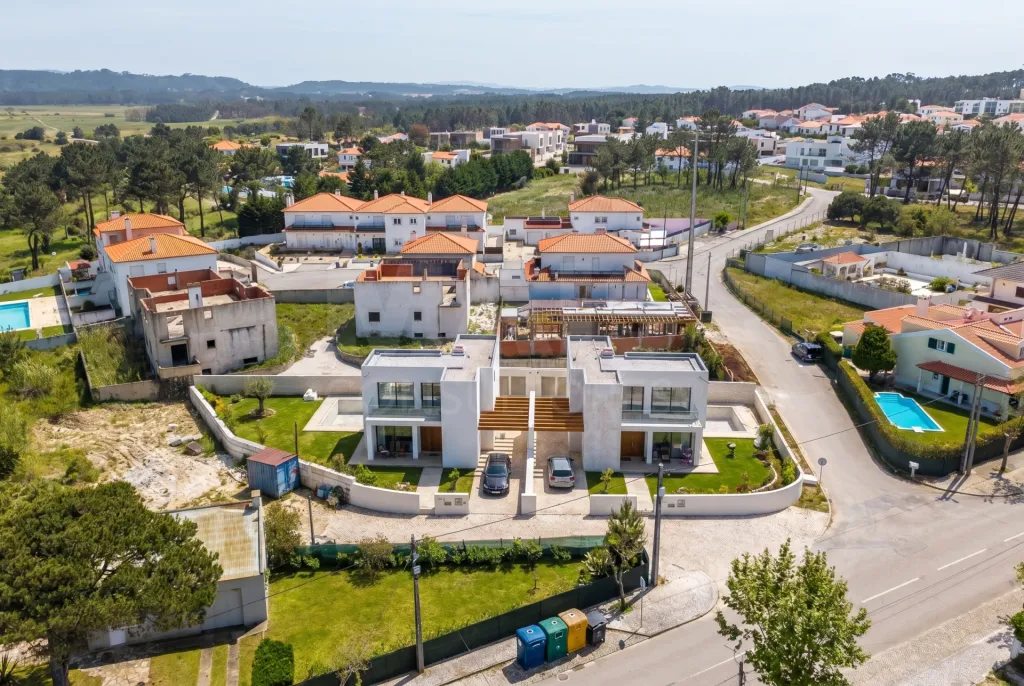 Moradia em Tornada e Salir do Porto: Moradia T3 (3 Suítes) com piscina e jardim - Salir do Porto (41 de 45)