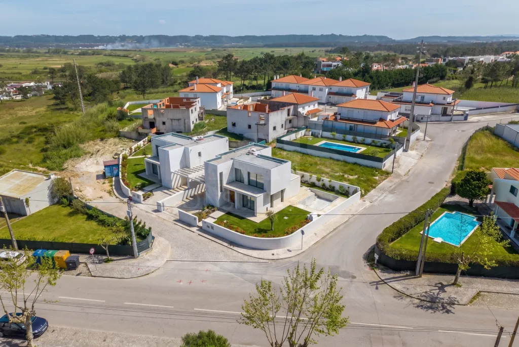 Moradia em Tornada e Salir do Porto: Moradia T3 (3 Suítes) com piscina e jardim - Salir do Porto (43 de 45)