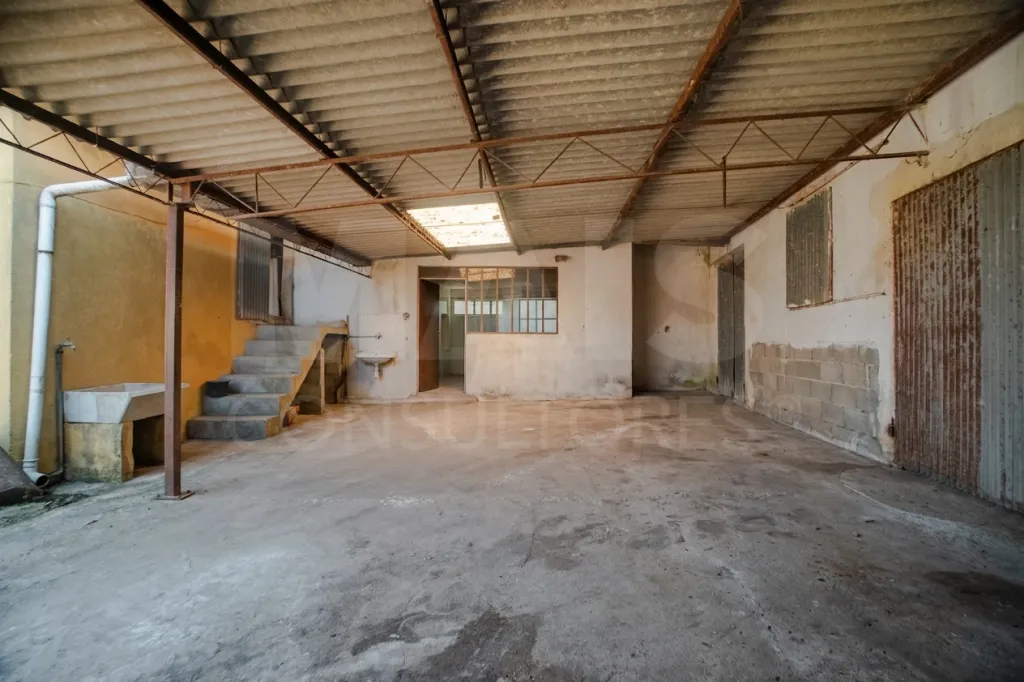 Moradia em Vidais: Quintinha T3 com 7.616 m² de terreno urbano e anexos (Casal do Rei) (21 de 38)