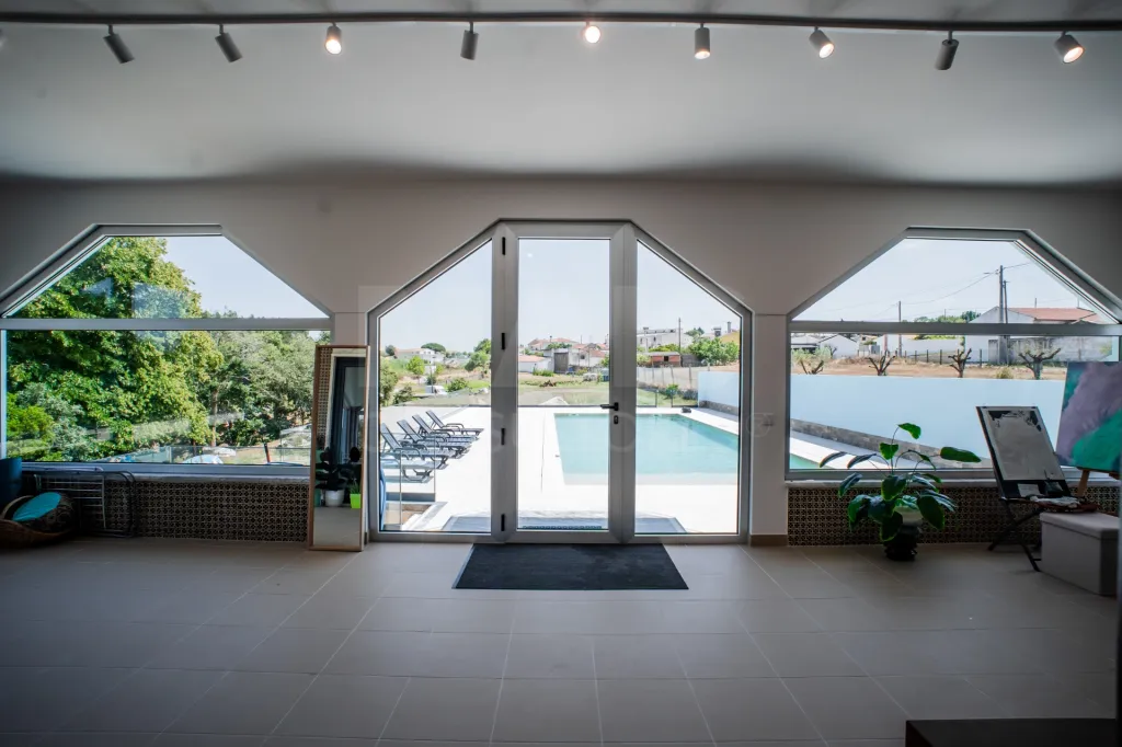 Quinta em Nossa Senhora do Pópulo, Coto e São Gregório: Quinta com mais de 23.000 m², piscina de água salgada e potencial de construção (37 de 85)
