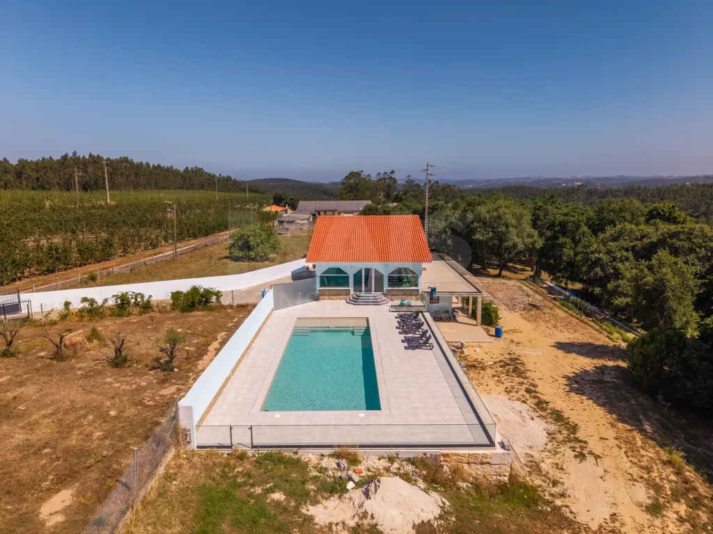 Quinta em Nossa Senhora do Pópulo, Coto e São Gregório: Quinta com mais de 23.000 m², piscina de água salgada e potencial de construção (41 de 85)