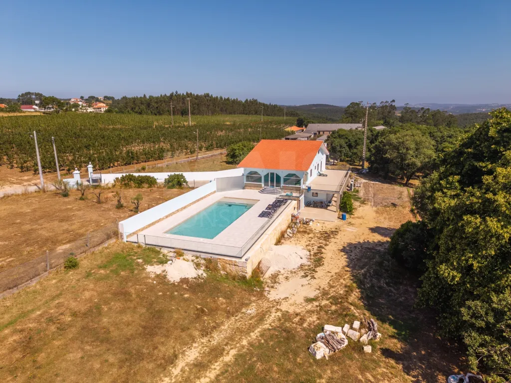 Quinta em Nossa Senhora do Pópulo, Coto e São Gregório: Quinta com mais de 23.000 m², piscina de água salgada e potencial de construção (42 de 85)