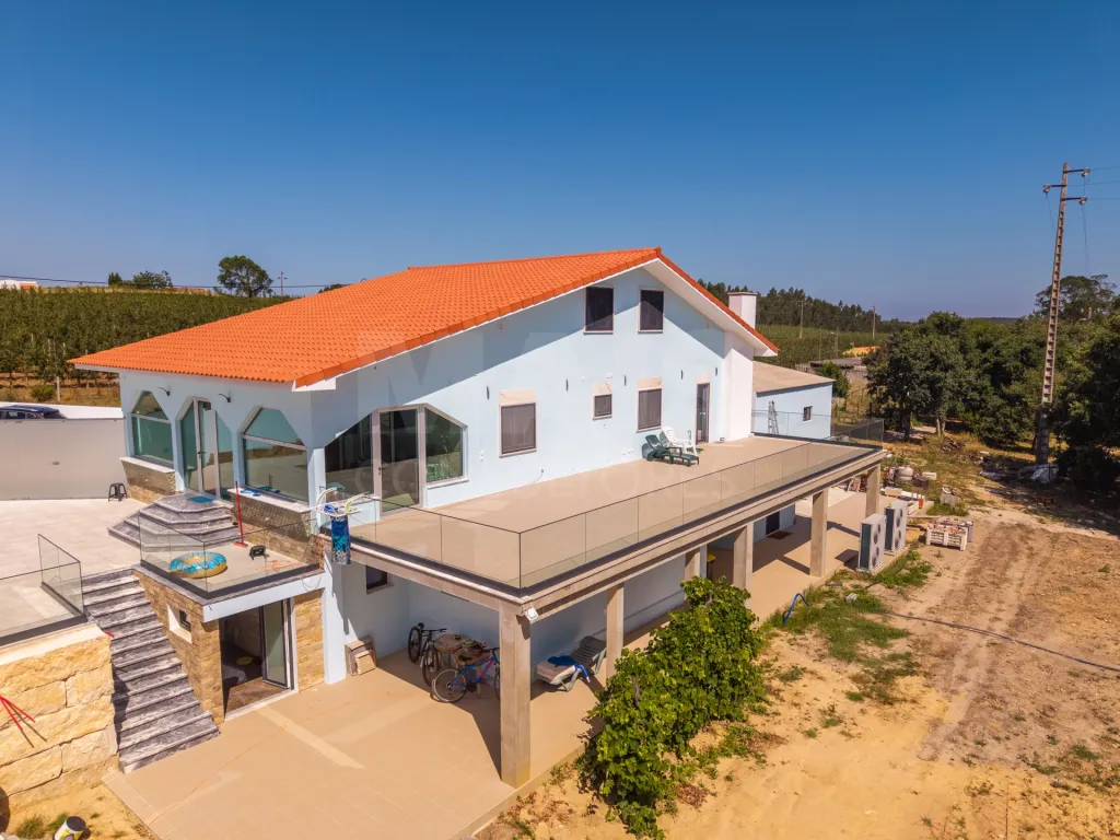 Quinta em Nossa Senhora do Pópulo, Coto e São Gregório: Quinta com mais de 23.000 m², piscina de água salgada e potencial de construção (47 de 85)