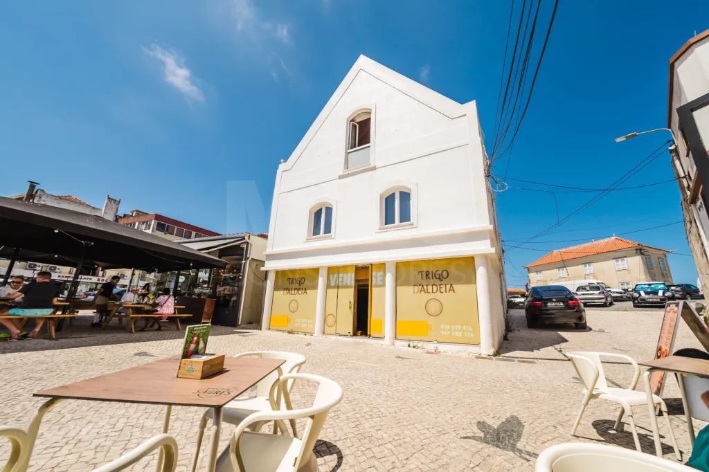Prédio em Peniche: Prédio Exclusivo de 600 m² na Avenida Mais Prestigiada de Peniche com Vista Mar (10 de 24)