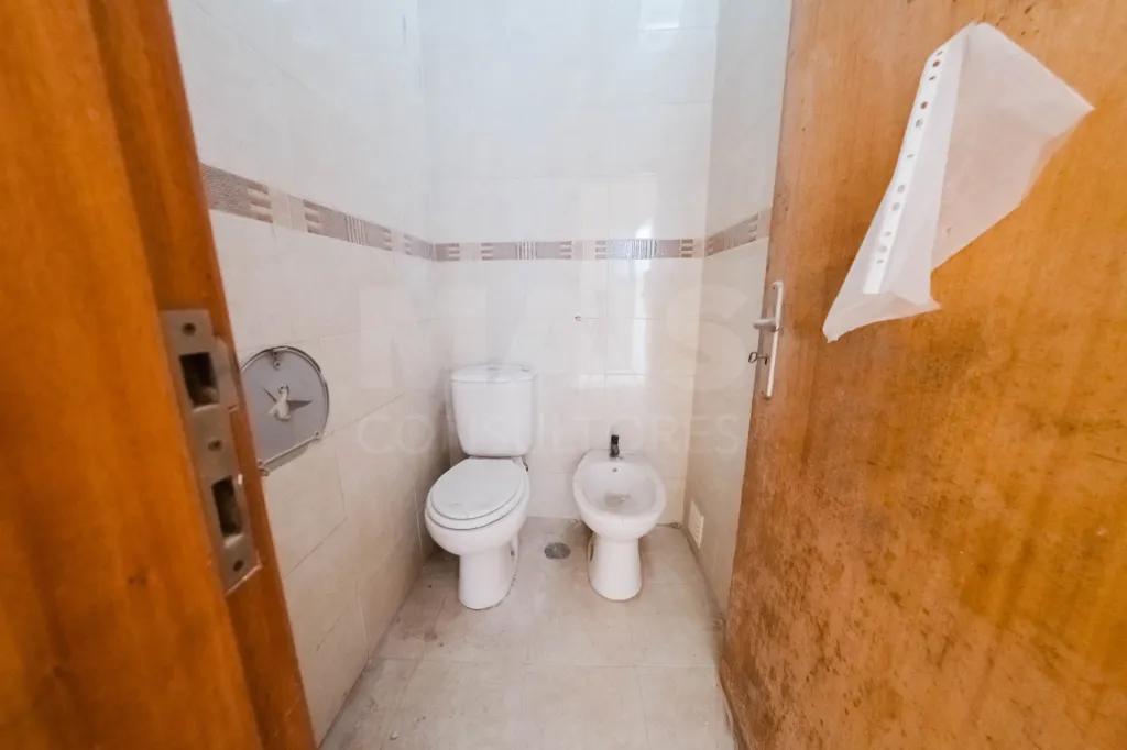 Prédio em Peniche: Prédio Exclusivo de 600 m² na Avenida Mais Prestigiada de Peniche com Vista Mar (17 de 24)