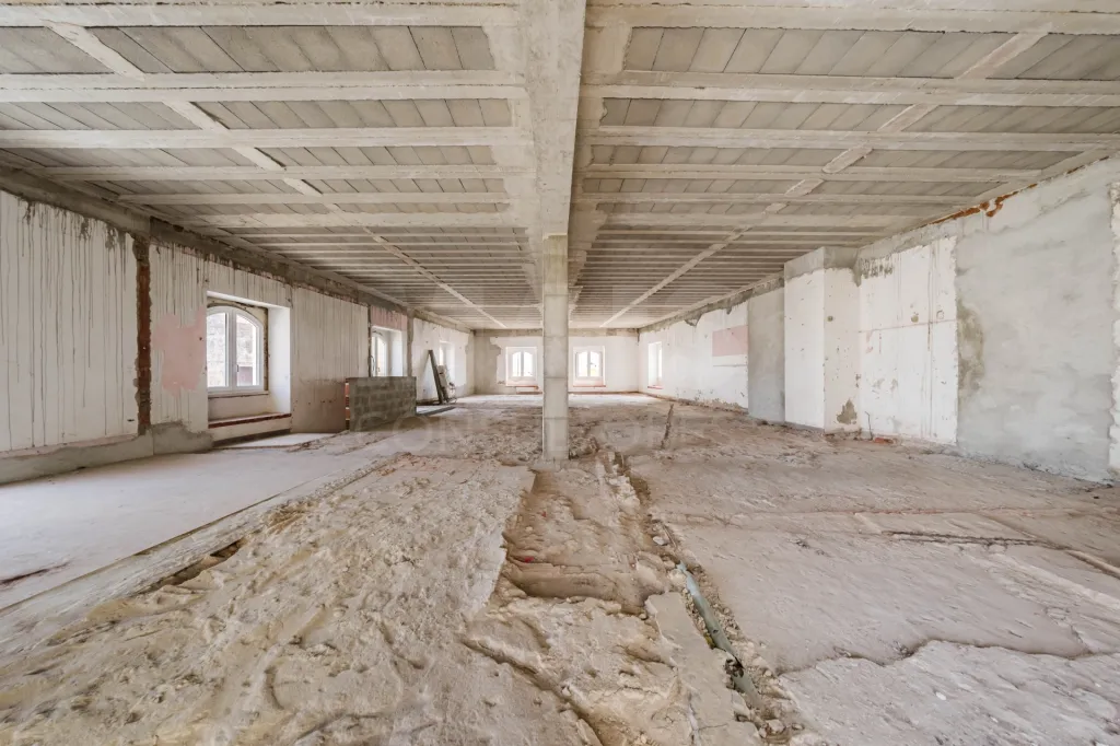 Prédio em Peniche: Prédio Exclusivo de 600 m² na Avenida Mais Prestigiada de Peniche com Vista Mar (21 de 24)