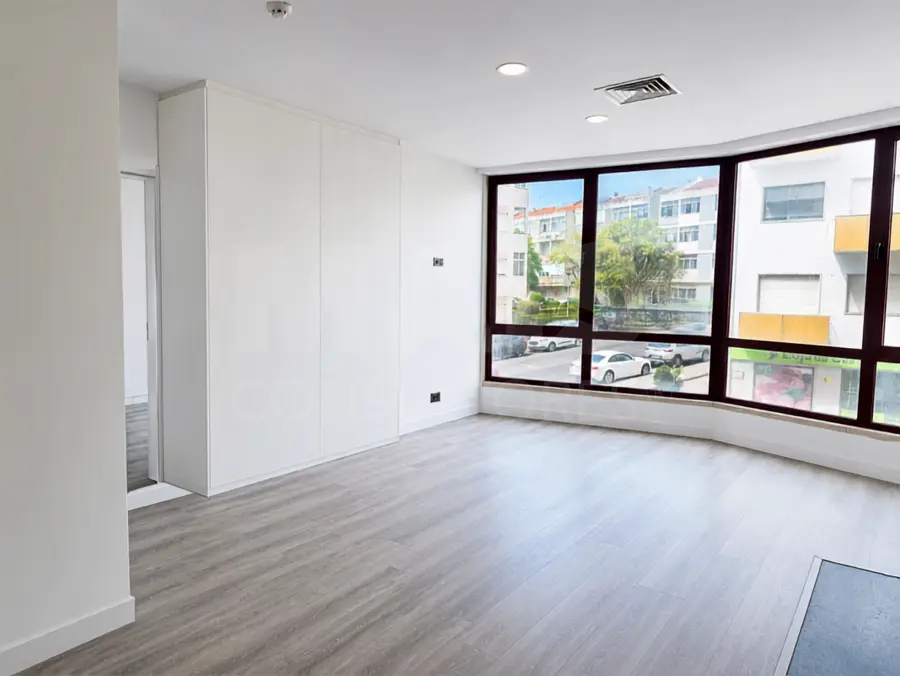 Apartamento em Agualva e Mira-Sintra: T1 Totalmente Remodelado a Estrear | Cozinha Equipada | Ar Condicionado | Agualva