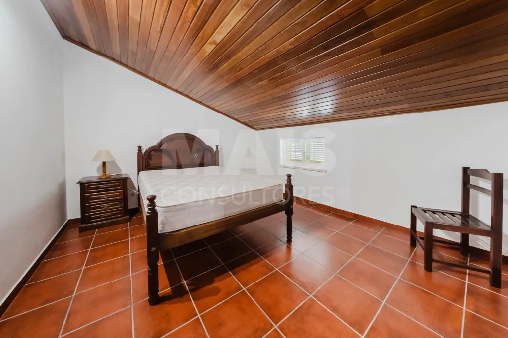 Moradia em Atouguia da Baleia: Moradia T3 com Logradouro (14 de 34)