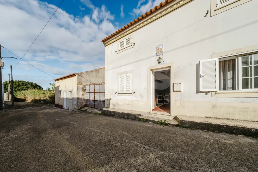 Moradia em Atouguia da Baleia: Moradia T3 com Logradouro (34 de 34)